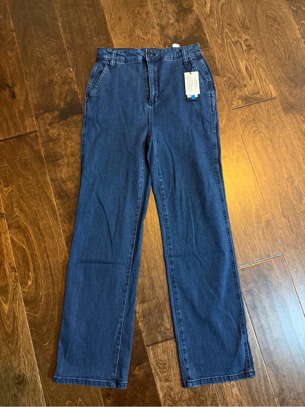 Women's Straight Leg High-Rise Jeans in Dark Blue